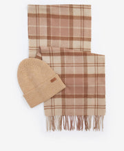 Load image into Gallery viewer, BARB X2 AUBREY HAT/SCARF SET CAMEL
