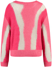 Load image into Gallery viewer, TAIFUN &lt;BR&gt;
Jumper with a colourful pattern &lt;BR&gt;
Sand &amp; Coral mix
