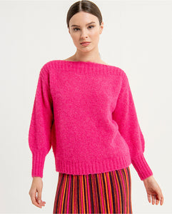 SURKANA <BR>
Knitted pullover with boat neckline <BR>
Fuchsia <BR>