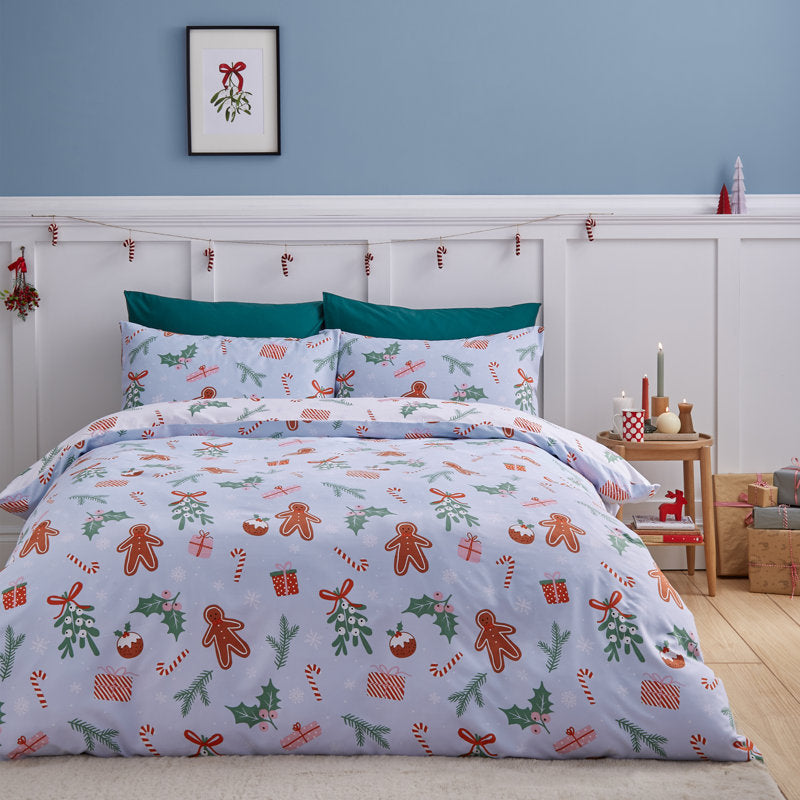 CATHERINE LANSFIELD <BR>
Gingerbread Christmas Duvet Set <BR>
Blue Multi <BR>