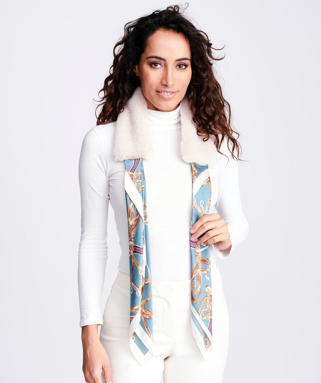 PIA ROSSINI <BR>
Faux Fur Collar with Satin Chain Print Tie Scarf <BR>
Stone & Green/ Teal <BR>