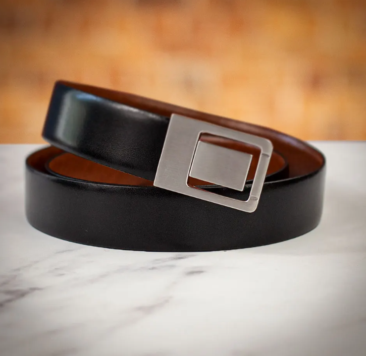 OXFORD LEATHERCRAFT<BR>
Ibex 35mm Formal Reversible Belt<BR>
Black/Tan and Black/Burgundy<BR>