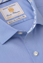 Load image into Gallery viewer, BROOK TAVERNER&lt;BR&gt;
Regular and Tailored Fit Herringbone Cotton Stretch Shirt&lt;BR&gt;
Blue&lt;BR&gt;
