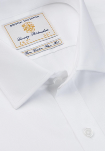 BROOK TAVERNER<BR>
Regular and Tailored Fit Single and Double Cuff Poplin Cotton Shirt<BR>
White<BR>