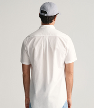 Load image into Gallery viewer, GANT&lt;BR&gt;
Poplin Short Sleeve Shirt&lt;BR&gt;
662/110/455&lt;BR&gt;
