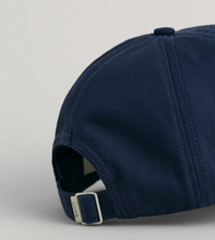 Load image into Gallery viewer, GANT&lt;BR&gt;
Shield Cap&lt;BR&gt;
34/Cream/410/474&lt;BR&gt;
