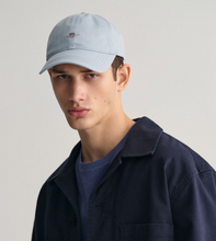 Load image into Gallery viewer, GANT&lt;BR&gt;
Shield Cap&lt;BR&gt;
34/Cream/410/474&lt;BR&gt;
