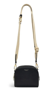 RADLEY LONDON<BR>
Arden Cresent Crossbody Bag<BR>
Black<BR>