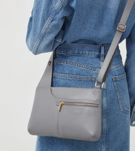 Load image into Gallery viewer, RADLEY LONDON&lt;BR&gt;
Pockets Leather Icon Crossbody Bag&lt;BR&gt;
Cloud&lt;BR&gt;
