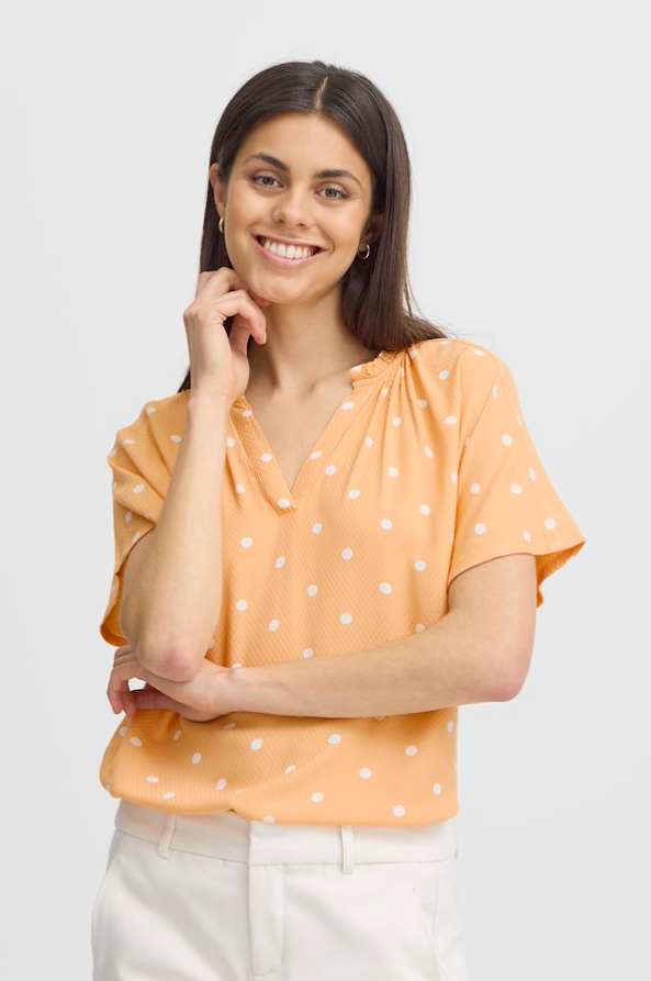 FRANSA<BR>
Kamma Blouse<BR>
Apricot<BR>