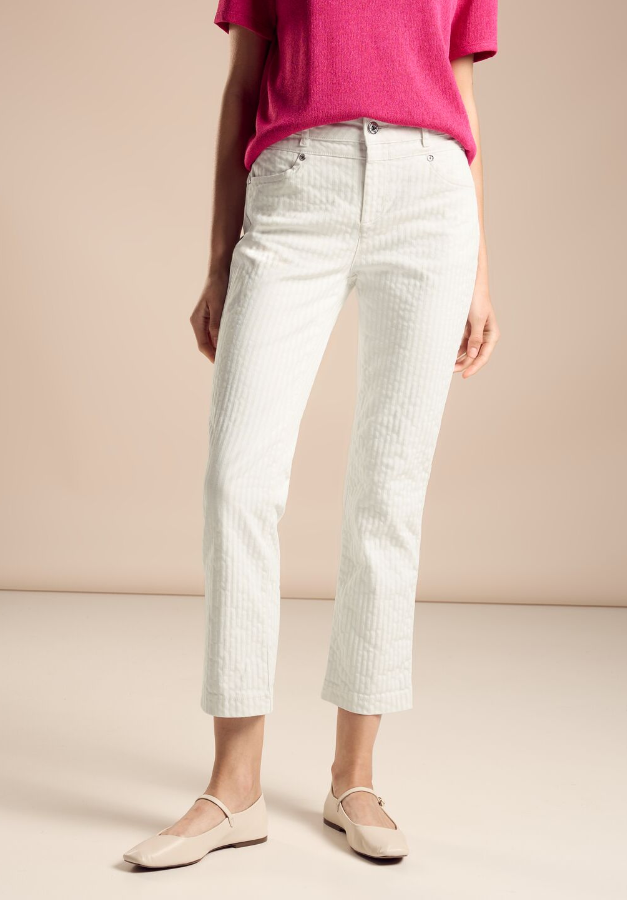 STREET ONE<BR>
Casual Striped Jeans<BR>
White<BR>