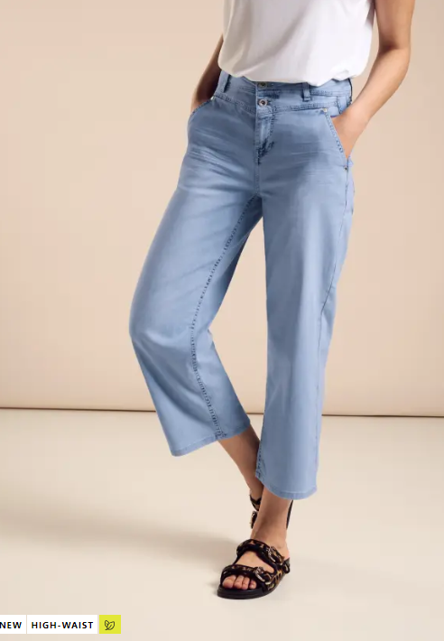 STREET ONE<BR>
7/8 Jeans Culotte Ultra Bleached Wash<BR>
Blue<BR>