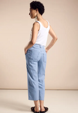 Load image into Gallery viewer, STREET ONE&lt;BR&gt;
7/8 Jeans Culotte Ultra Bleached Wash&lt;BR&gt;
Blue&lt;BR&gt;
