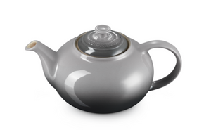 LE CREUSET<BR>
Stoneware Classic 1.3L Teapot<BR>
Flint<BR>