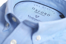 Load image into Gallery viewer, VEDONEIRE&lt;BR&gt;
Long Sleeve Oxford Shirt&lt;BR&gt;
Blue, Pink, White&lt;BR&gt;
