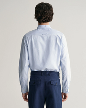 Load image into Gallery viewer, GANT&lt;BR&gt;
Slim Fit Oxford Shirt&lt;BR&gt;
423, 455&lt;BR&gt;
