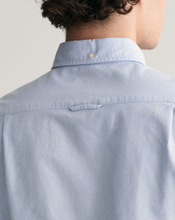 Load image into Gallery viewer, GANT&lt;BR&gt;
Slim Fit Oxford Shirt&lt;BR&gt;
423, 455&lt;BR&gt;
