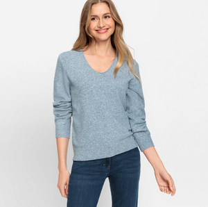 OLSEN<BR>
Long Sleeve Knit Jumper in Henry Fit<BR>
Blue<BR>