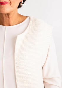 OLSEN<BR>
Henry Knitted Sleeveless Cardigan<BR>
Beige<BR>