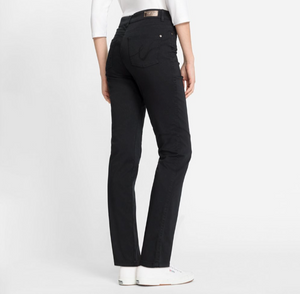 OLSEN<BR>
Mona Slim Jeans<BR>
Black, Navy<BR>