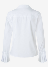 Load image into Gallery viewer, MORE AND MORE&lt;BR&gt;
Shirt Blouse with Pleated Cuffs&lt;BR&gt;
White&lt;BR&gt;
