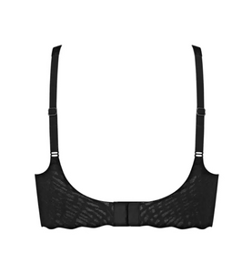 TRIUMPH<BR>
Sloggi Zero Feel Bliss Soft Bra<BR>
Black<BR>