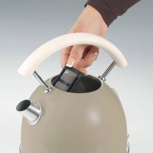 Load image into Gallery viewer, BLUE STEM GROUP&lt;BR&gt;
Ariete Vintage 1.7L Dome Kettle&lt;BR&gt;
Cream&lt;BR&gt;
