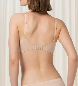 TRIUMPH<BR>
Body Make-up Soft Touch Bra<BR>
Skin<BR>