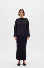 Load image into Gallery viewer, INWEAR&lt;BR&gt;
Gincent Top&lt;BR&gt;
Black&lt;BR&gt;
