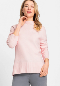 OLSEN<BR>
Long Sleeve Funnel Neck Pullover<BR>
Pink<BR>