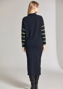 PERUZZI<BR>
Stripe Knit Jumper<BR>
Navy<BR>