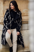 Load image into Gallery viewer, PERUZZI&lt;BR&gt;
Print Wool Coat&lt;BR&gt;
Black/Sand&lt;BR&gt;
