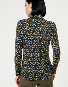 SURKANA<BR>
Printed Long Sleeve Fitted Shirt<BR>
Green<BR>