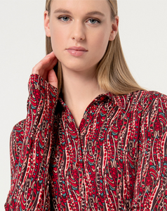 SURKANA<BR>
Printed Long Sleeve Fitted Shirt<BR>
Maroon<BR>