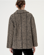 Load image into Gallery viewer, SURKANA&lt;BR&gt;
Herringbone Jacket&lt;BR&gt;
Black&lt;BR&gt;
