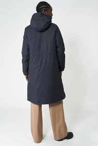 TANTA<BR>
Cher Outer Rain Jacket<BR>
Navy<BR>