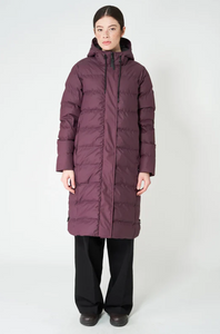 TANTA<BR>
Puddle Outer Coat<BR>
Artic, Plum<BR>