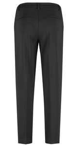 GERRY WEBER<BR>
KIRSTY City Style Trousers<BR>
Black<BR>