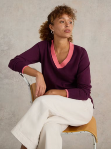 WHITE STUFF<BR>
Maggi Knit Jumper<BR>
Plum<BR>