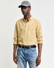 Load image into Gallery viewer, GANT&lt;BR&gt;
Regular Tattersall Shirt Twill&lt;BR&gt;
