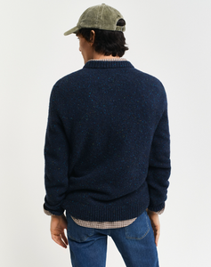 GANT<BR>
Nepps Wool Crew Neck Knit Jumper<BR>
Red, Navy<BR>