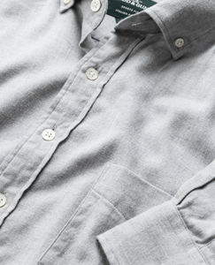 RODD & GUNN<BR>
Button Down Soft Handle Shirt<BR>
Blue, Smoke<BR>