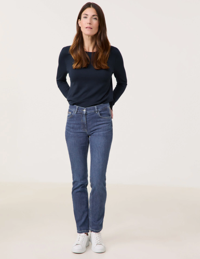 GERRY WEBER<BR>
Alisa Jeans<BR>
Gen<BR>