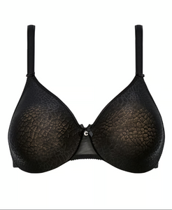 CHANTELLE <BR>
Seamless Molded Underwire Bra <BR>
Skin <BR>