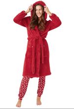 Load image into Gallery viewer, INDIGO SKY&lt;BR&gt;
Fluffy Sky Hooded Robe&lt;BR&gt;
Red&lt;BR&gt;
