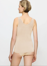 Load image into Gallery viewer, TRIUMPH&lt;BR&gt;
Feel of Model Tank Top&lt;BR&gt;
6720&lt;BR&gt;
