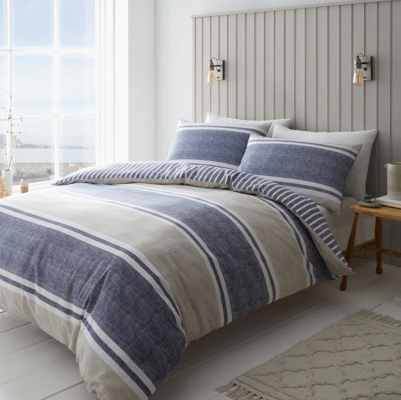 CATHERINE LANSFIELD<BR>
Textured Banded Stripe Duvet Set<BR>
Blue<BR>