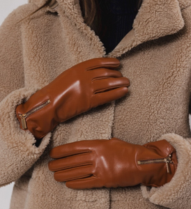 RINO AND PELLE<BR>
Bai Leather Gloves<BR>