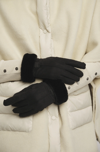 RINO AND PELLE<BR>
Danzo Gloves<BR>
Black and Camel<BR>