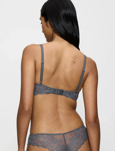 TRIUMPH<BR>
Sensual Spotlight Wired Padded Bra<BR>
Grey<BR>